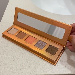 Urban Decay Lightbeam Eyeshadow Palette